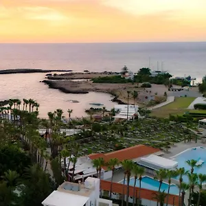 Cavo Maris Hotel